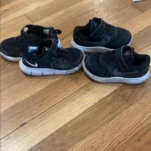 Nike Kids Black and White Sneakers